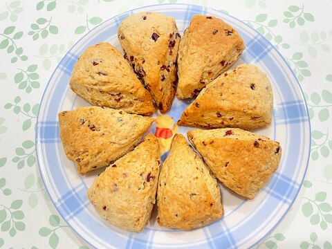 クランベリーのアメリカンスコーン